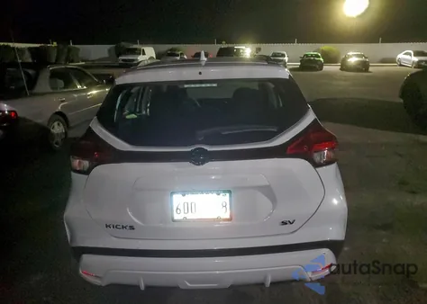 2021 Nissan Kicks Sv from USA, damaged, VIN 3N1CP5CVXML526273